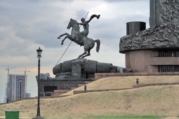 Park Vítězství - Socha Georgije Pobedonosca