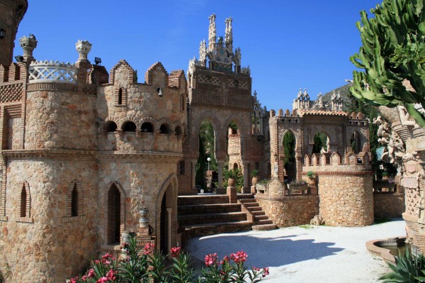 Castilo monumento colomares